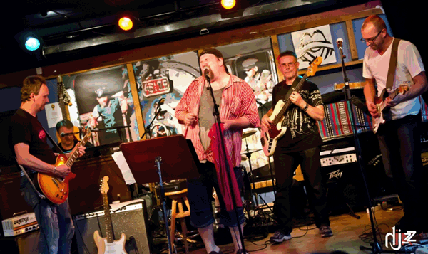 Play the blues!